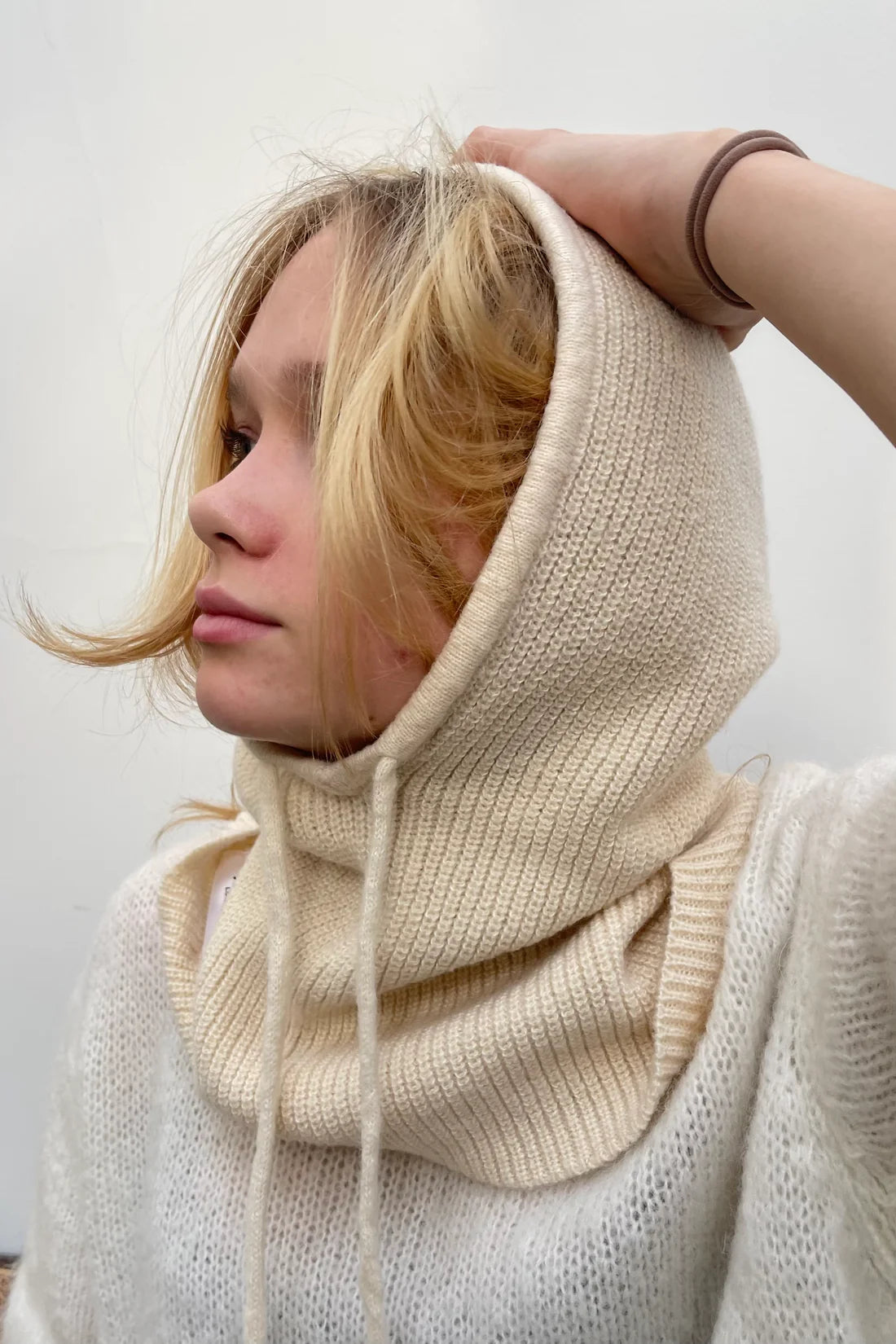 Øst Cashmere Hood Beige