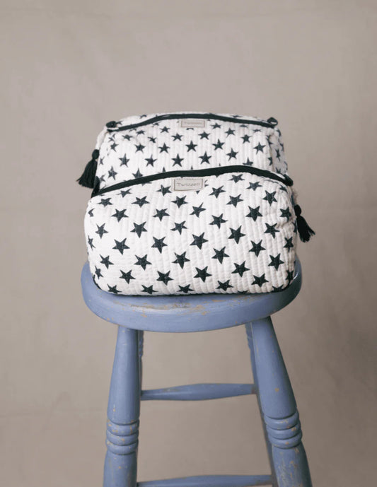 QUILTED WASH BAG - GREEN STARS