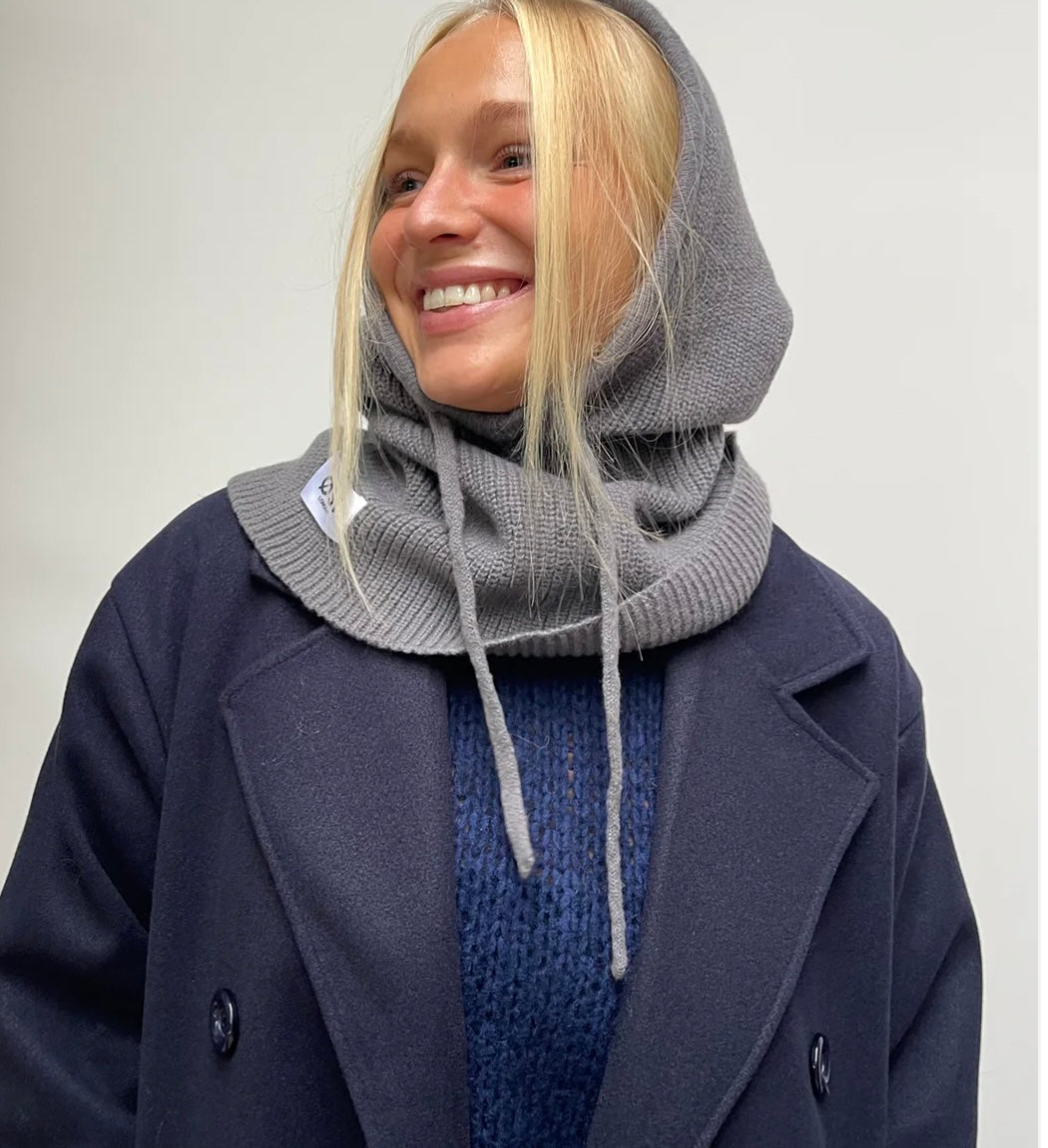 Øst cashmere mix hood grey