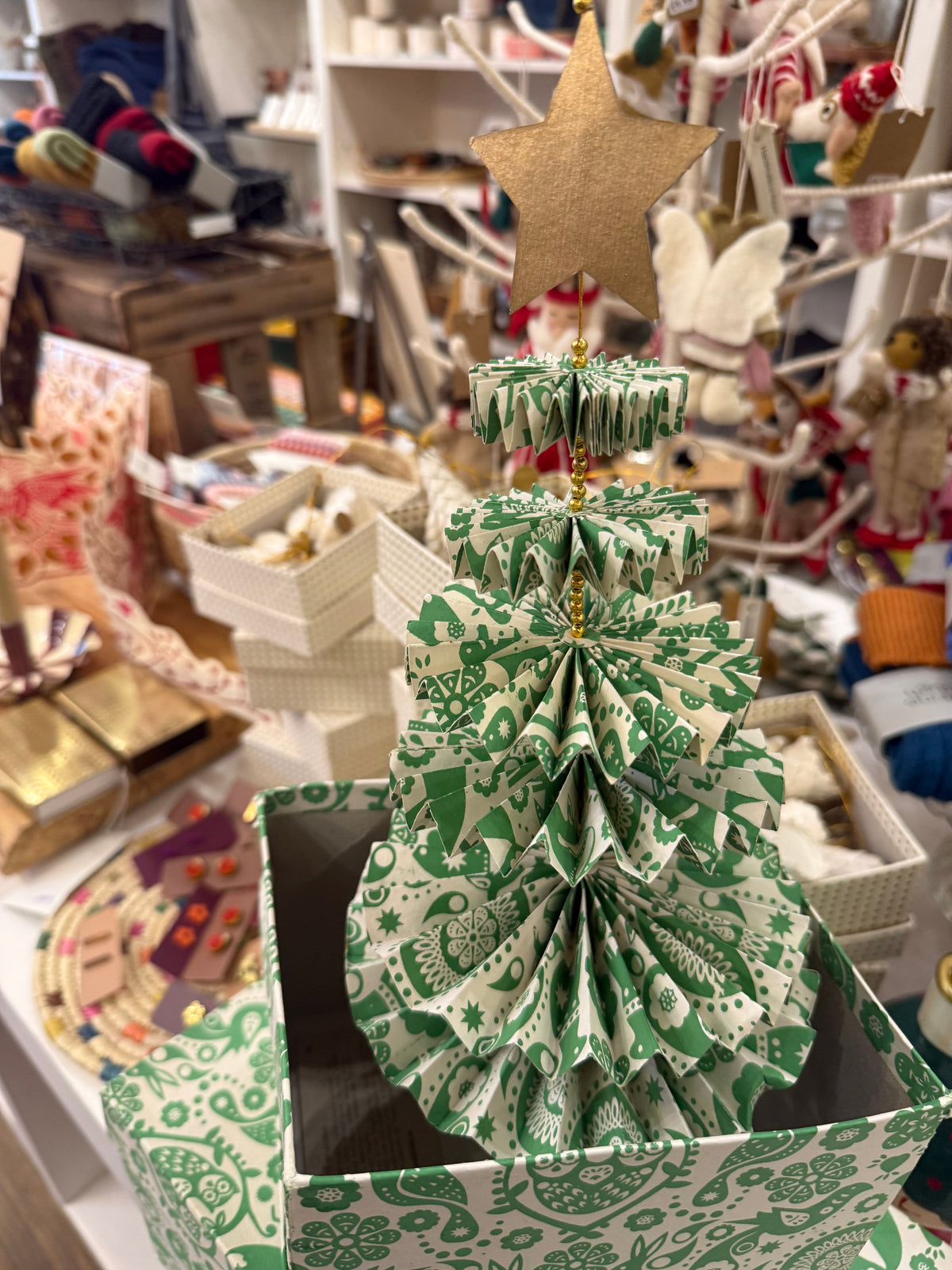 Christmas tree hanging decoration